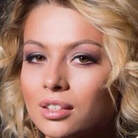 Алиса Мур Голи