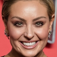 Еми Доуедин Голи