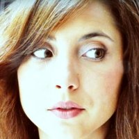 Анаис Синдера Голи