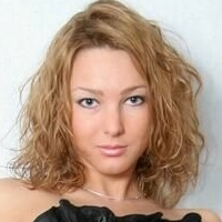 Анджелина Онли Голи