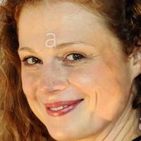 Аня Антонович Голи
