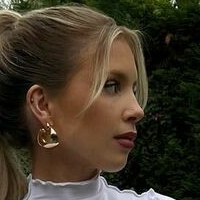 Анника Маджет Голи