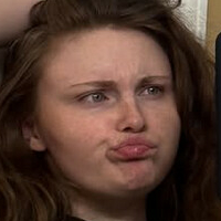 Ариел Адамс Голи