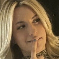 Ава Данк Голи