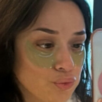 Бейли Флорес Голи