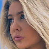 Карли Маур Голи