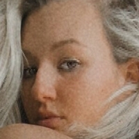 Карли Никъл Голи
