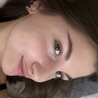 Карлота Валиенте Голи