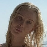 Селин Дион Голи