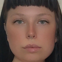 Хлое Едисън Голи