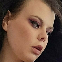 Далия Девил Голи