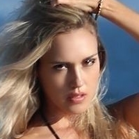 Елена Джоул Голи