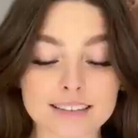 Ела Блосъм Голи