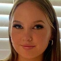 Ела Бърнс Голи