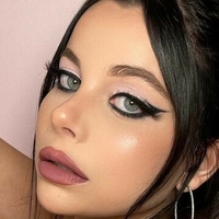 Елис Голи
