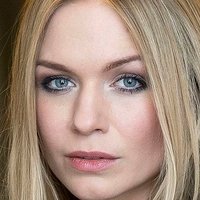Елма Стефания Агустсдотир Голи