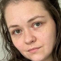 Ема Уелс Голи