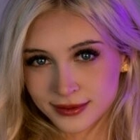 Ема Кслуиз Голи