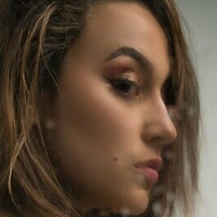 евитайлър88 Голи