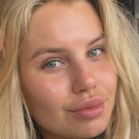 Фелиция Авеклю Голи