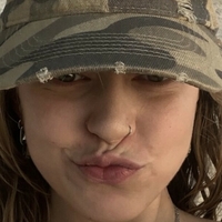 Хелена Астол Голи