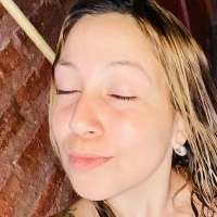 В униформа напред-назад Голи