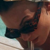 Изабел Дежарден Голи