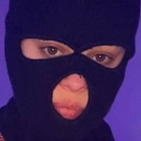 Жаду е Голи