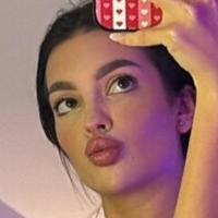 Jetais Dorottya Голи