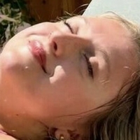 Джой Евия Голи