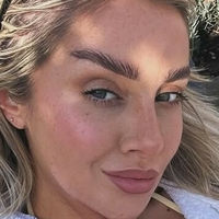 Лаура Мичем Голи