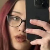 Леа Софис Рикс Голи