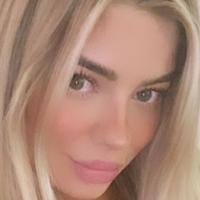 Лейла З Голи