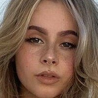 Лиа Шугар Голи