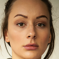 Любима Лена Голи