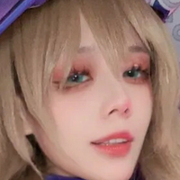 Лиса Косплей Голи