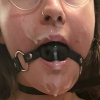 Лоти Блумс Голи