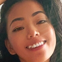 Луна Куин Голи