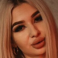 луксандраа Голи