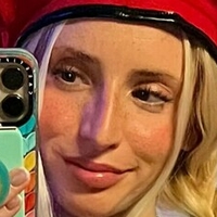 Мадисън Мур Голи