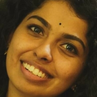 Малавика Голи