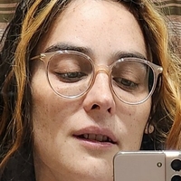 Макси Амалина Голи