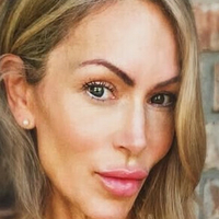 Мелани МакКлой Голи