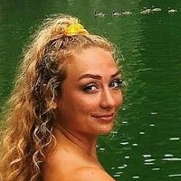 Миа Пинчиверо Голи