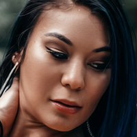 „Мичин“ Миа Йим Голи