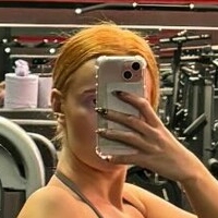 Моли Стрийт Голи