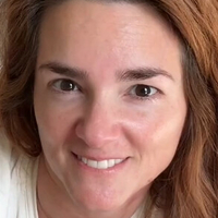 Моник Вила Голи