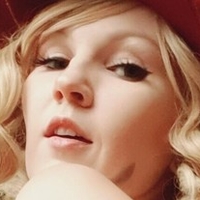 Нана Куронома Голи