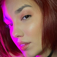 Наоми Сикретс Голи