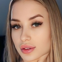 Ника Вип Гин Голи